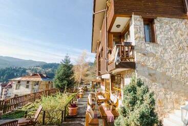 پانسیون Rodope Nook Guest House