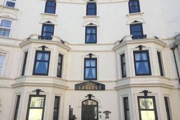 The Carlton Holiday Apartments - Bridlington