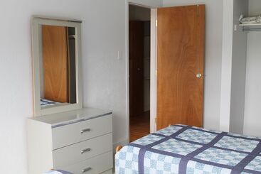 هاستل Auberge La Petite école De Forillon