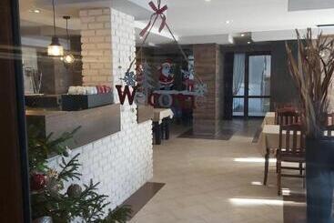 Aparthotel Pine Hills Pamporovo