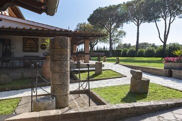 هتل Agriturismo La Rombaia