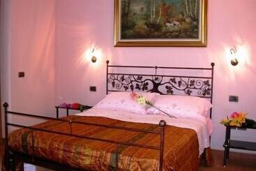 هتل Agriturismo Radaméz