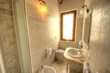 هتل Saturnia Pian Di Cataverna