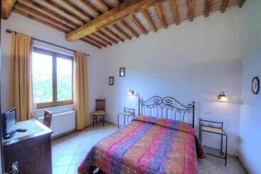 هتل Saturnia Pian Di Cataverna