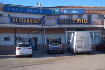 پانسیون Area De Servicio El Rebollar