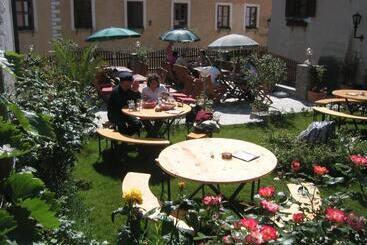 پانسیون Gästehaus Haiminger Ehemalig Schmelz