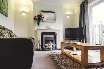 پانسیون Lakeview Holiday Cottages