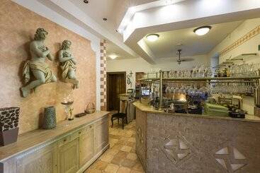 پانسیون Villa Rosa