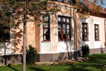 پانسیون Villa Rosa