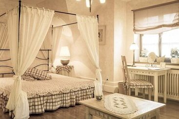 پانسیون Villa Rosa