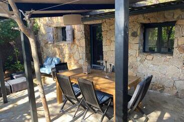 استراحتگاه Maranatha Résidence Avec Plage Privée, Piscine Chauffée