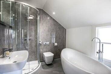 هاستل Black Bull Inn, Moffat