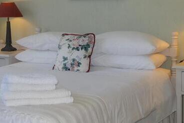 پانسیون Braeview Guest House