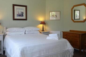 پانسیون Braeview Guest House