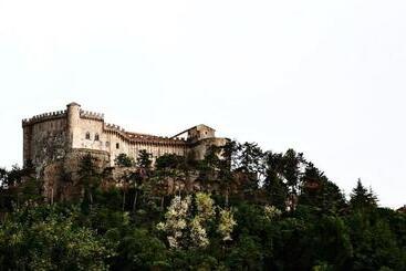 پانسیون Castello Malaspina Di Fosdinovo