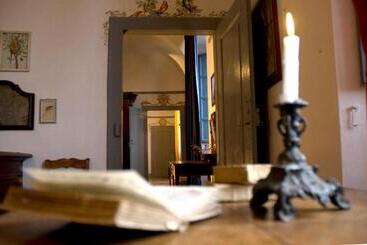 پانسیون Castello Malaspina Di Fosdinovo