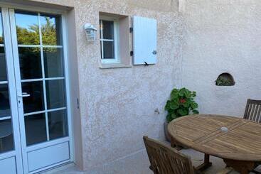 پانسیون Chambres D'hotes Les Amandiers