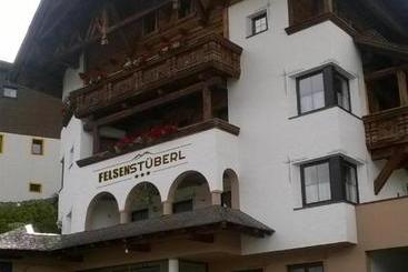 پانسیون Felsenstüberl