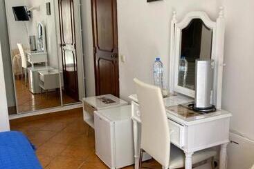 پانسیون Residencia Julio