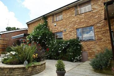 پانسیون Richmond Lane Guest House   Aa Accredited
