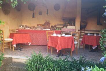 B&b Dimora Degli Ulivi