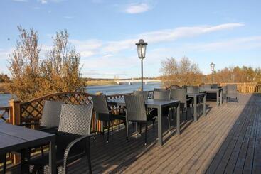 پانسیون Arhus Cottage And Camping