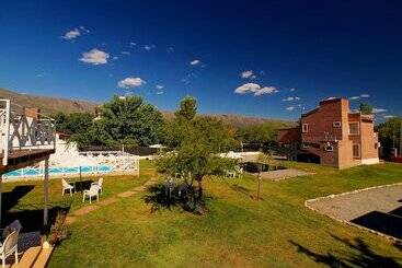 هاستل Posada De Las Sierras