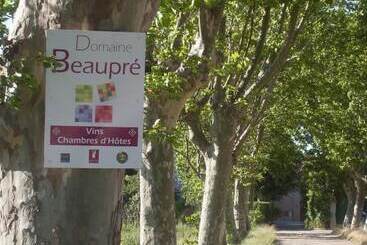 پانسیون Chambres D Hotes Domaine De Beaupre