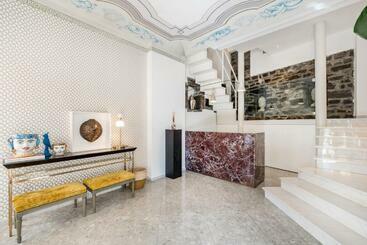 پانسیون La Torretta Lodge