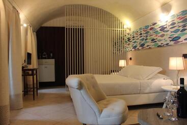 پانسیون La Torretta Lodge