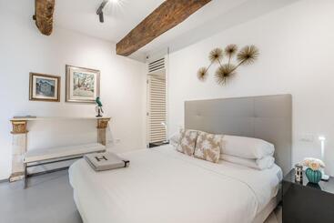پانسیون La Torretta Lodge