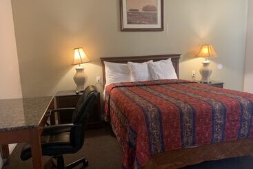 Ventura Beach House Motel