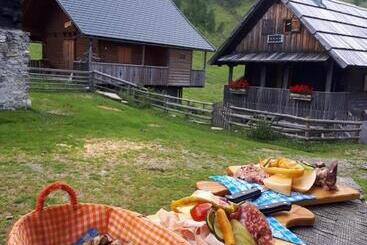 هاستل Gasthaus Zum Fuchs   Familie Andrä