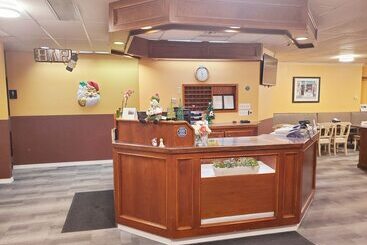 هاستل Moosomin Country Squire Inn