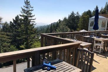 هاستل Mountain Home Inn
