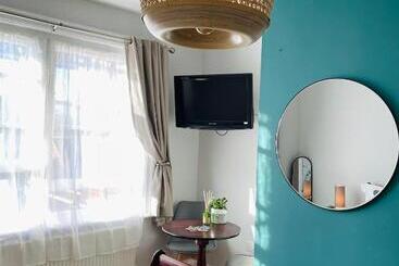 هاستل Rooms At The Rosebery