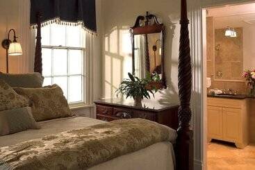 הוסטל The Inn At Cape Cod