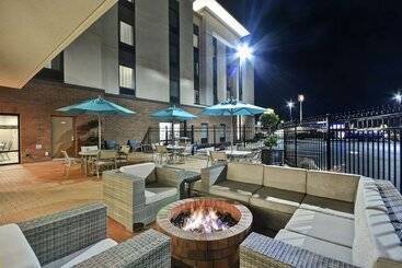 בית מלון כפרי Hampton Inn &  Suites Grants Pass