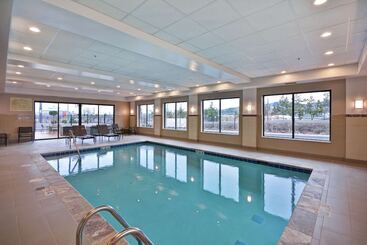 בית מלון כפרי Hampton Inn &  Suites Grants Pass