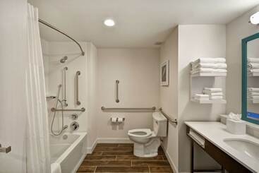 בית מלון כפרי Hampton Inn &  Suites Grants Pass
