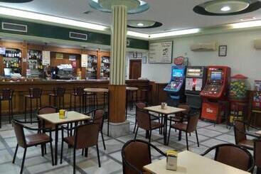 پانسیون Hostal Don Pepe