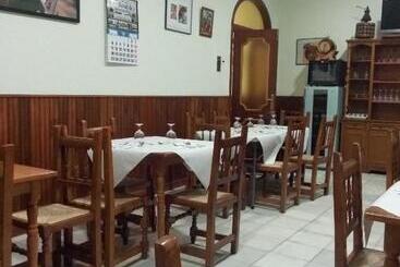 پانسیون Hostal Don Pepe