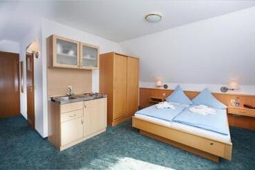 Pension (Hôtel basse catégorie) Tommes Gästehaus Zur Mühle