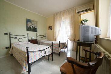 هتل Agriturismo Consalvi Valentina