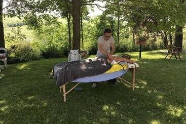 هتل Agriturismo Relais Il Bricco
