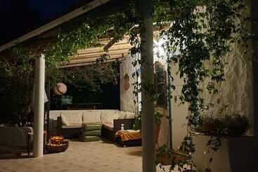 هتل Quinta Dos Cochichos Country Houses