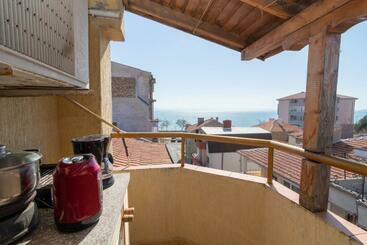 پانسیون Fener Guest House
