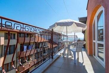 پانسیون Fener Guest House