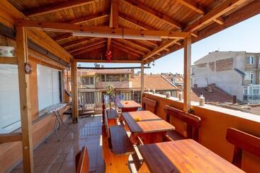 پانسیون Fener Guest House