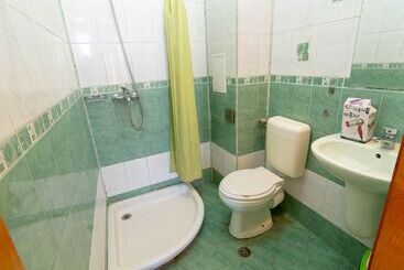 پانسیون Fener Guest House